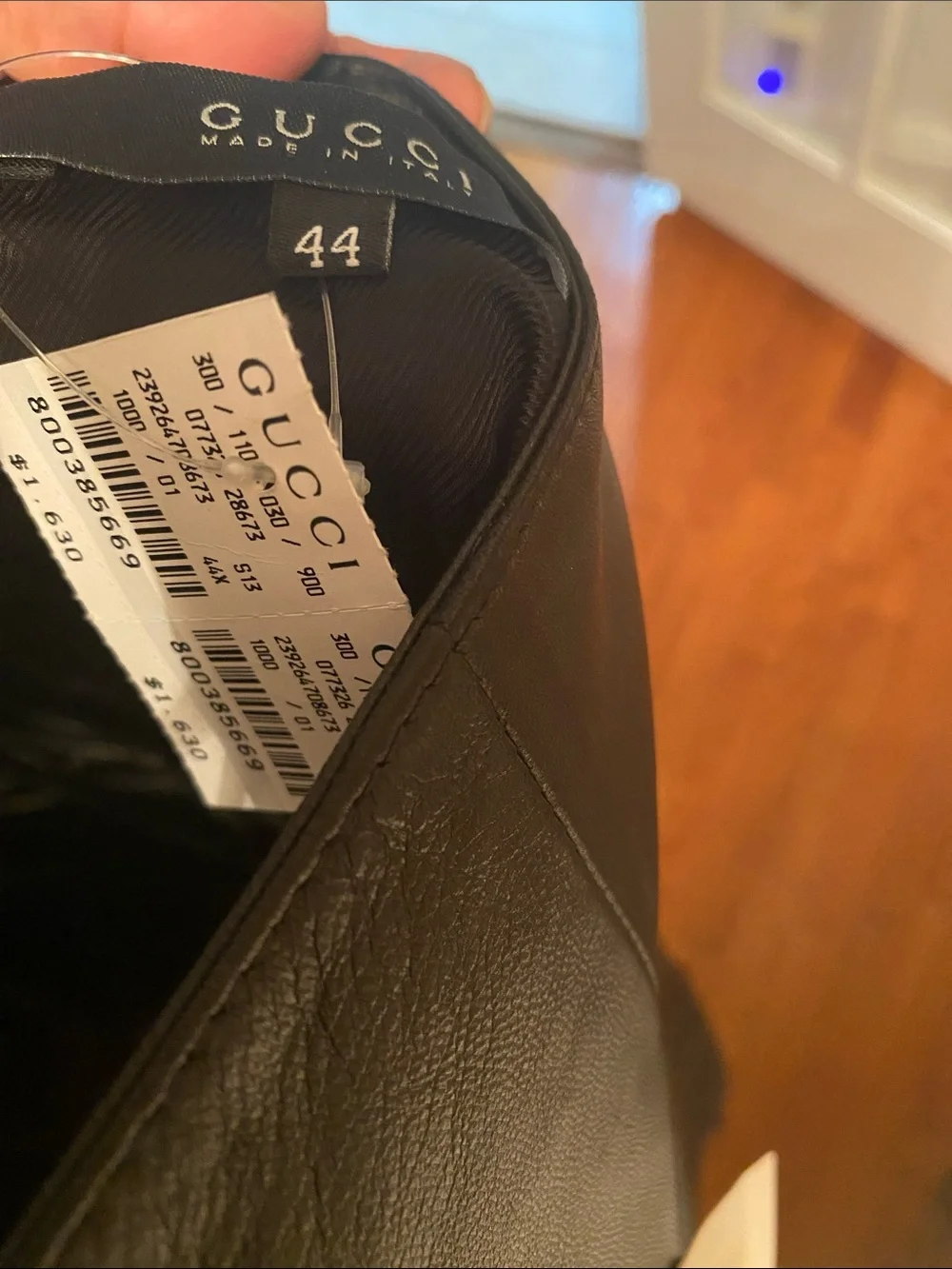 Gucci Men’s Black Leather Slip-On Loafers